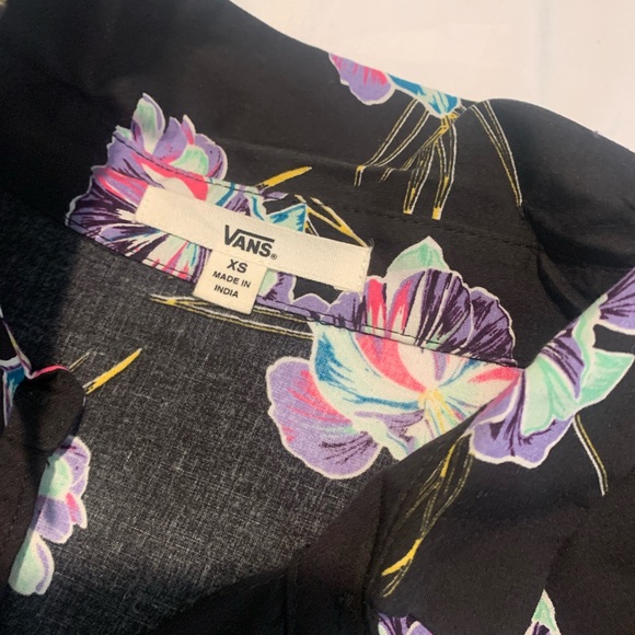 Vans Button Up - Picture 5 of 6